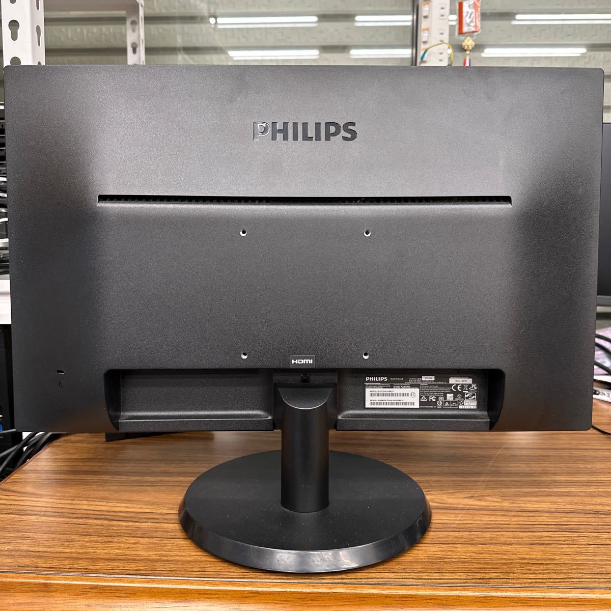 junk-15 Philips 223v5L 22インチ液晶モニター　フルHD HDMI 画面キズ小 電源ケーブル付き_画像3