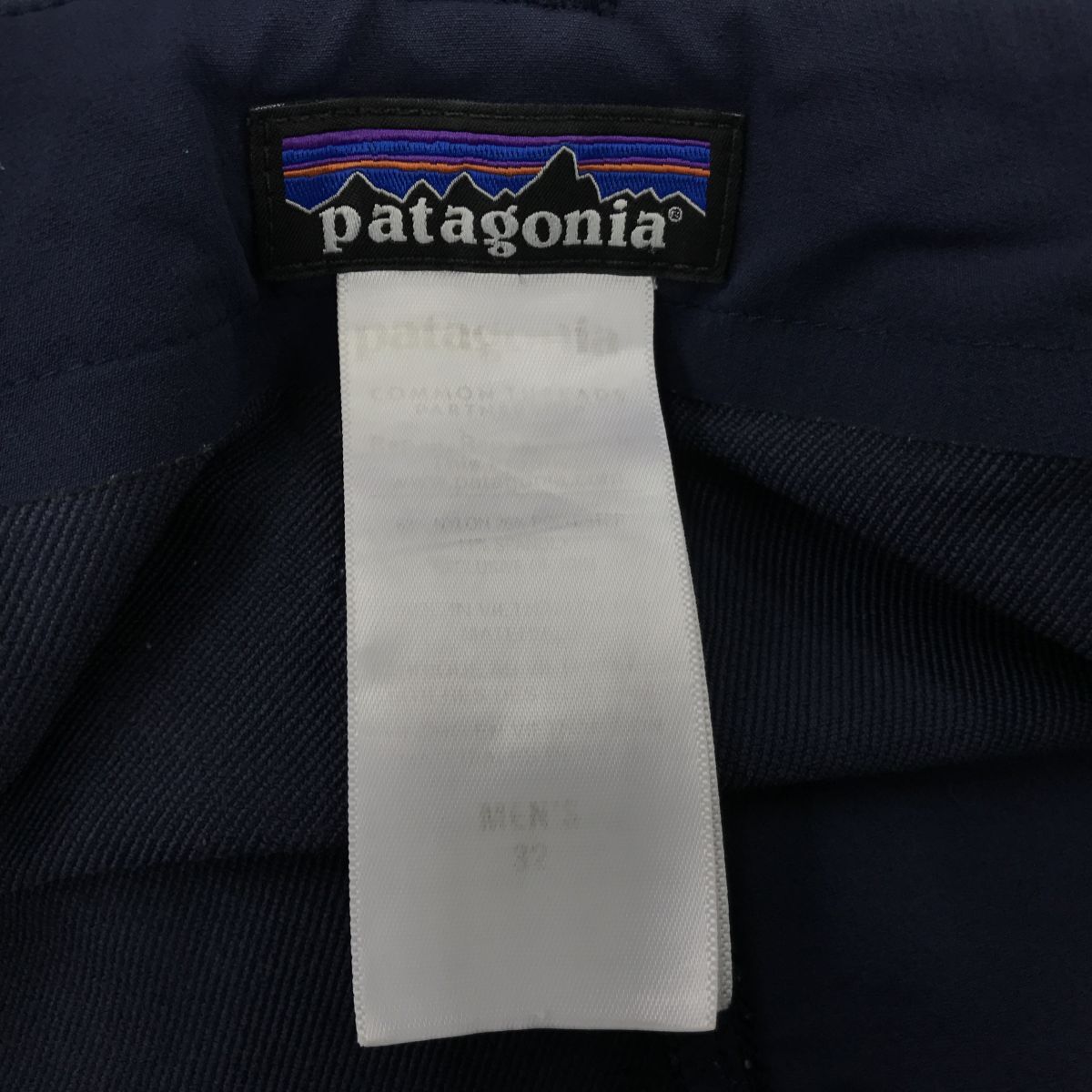 F1811-D◆ patagonia パタゴニア ソフトシェルパンツ 厚手 裾ジップ ロング ボトムス◆ size32 ネイビー ナイロン ポリエステル_画像8