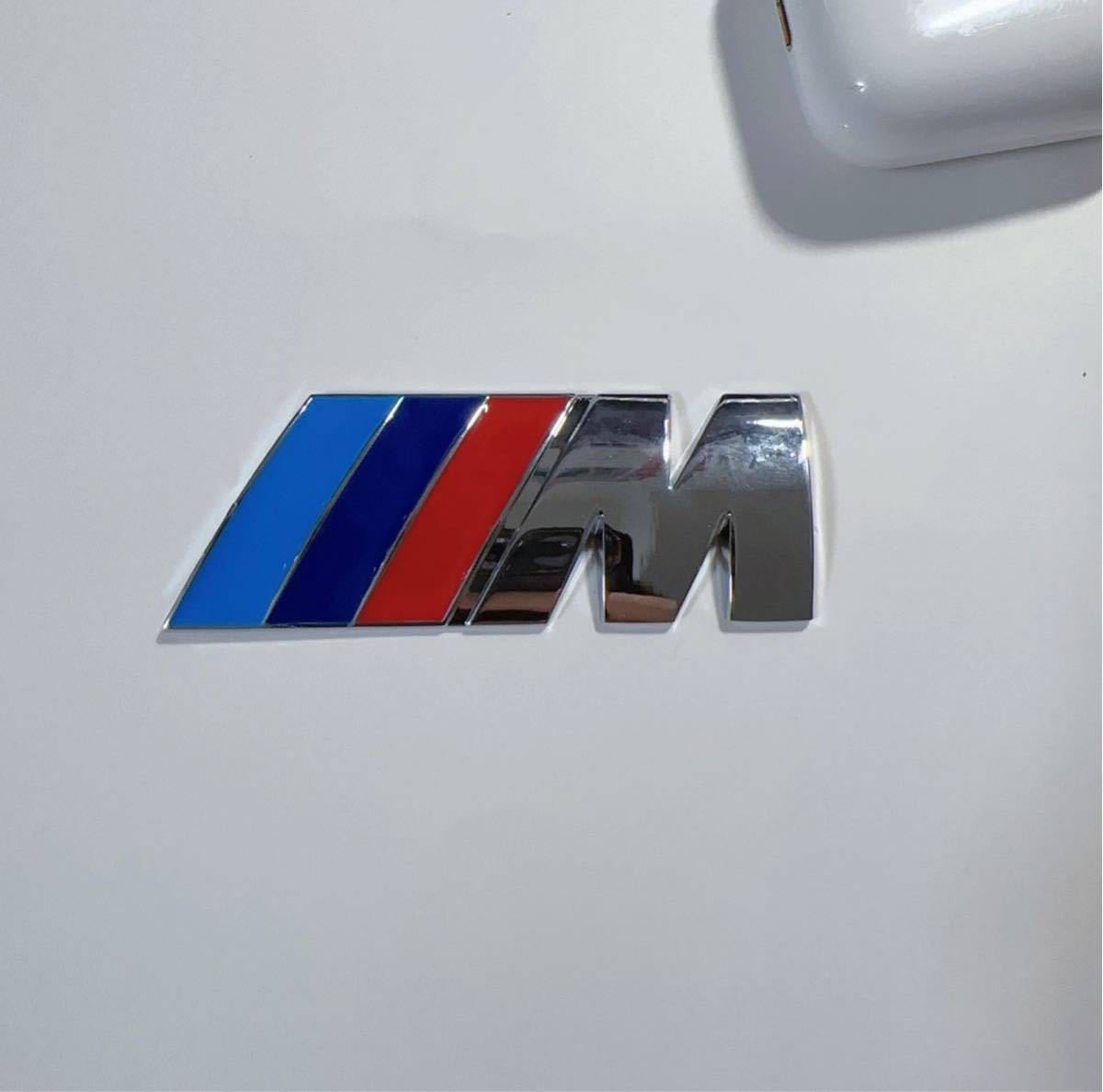 BMW Mスポーツ リアエンブレム　フェンダーエンブレム 立体エンブレム M-Sports ステッカー　シルバー　85mm31mm 2個セット_画像4
