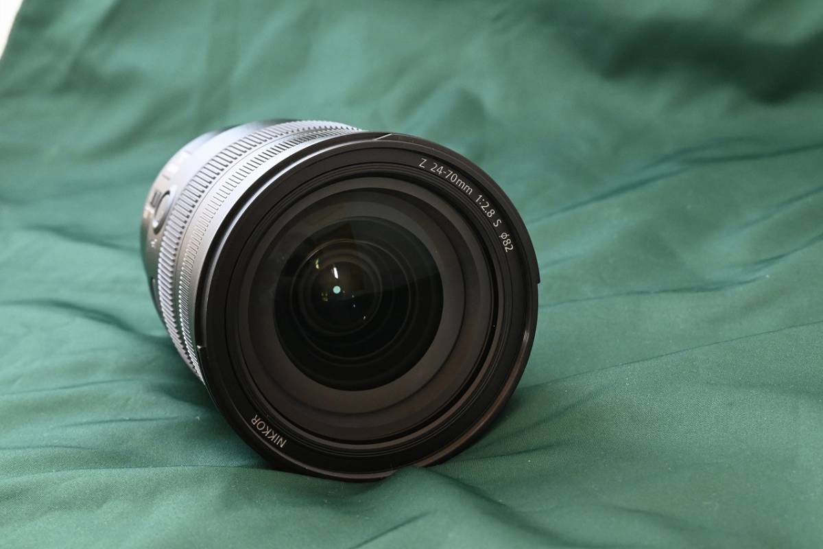 nikkor z 24-70mm f/2.8 s 極美品　Nikon点検済み_画像3