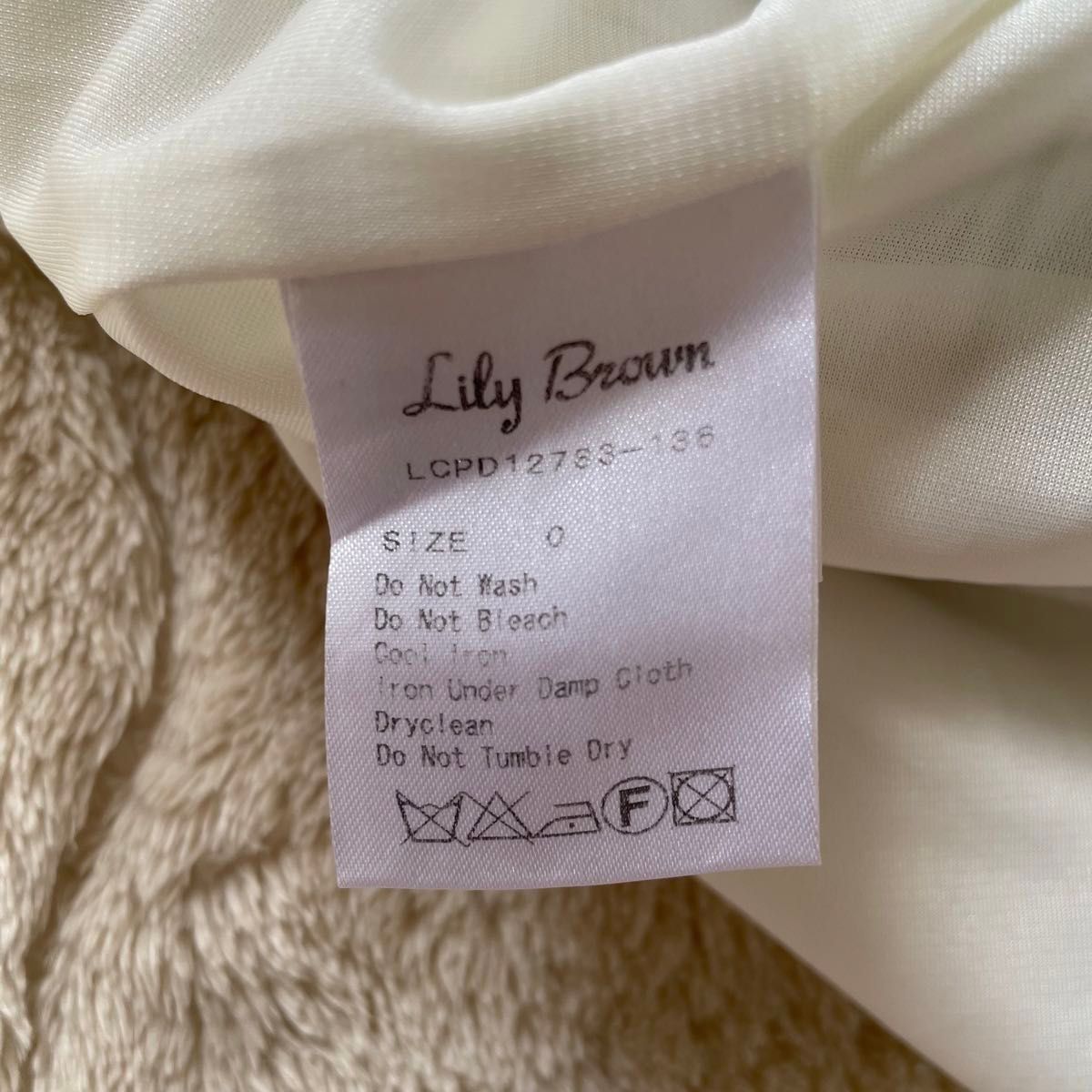 Lily Brown リリーブラウンバロック柄ポンチハイウエストショートパンツ