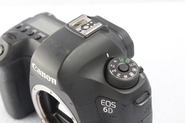 ■送料無料■ キャノン Canon EOS 6D ボディ 【バッテリーグリップ付き】　#602-037-0225_画像4