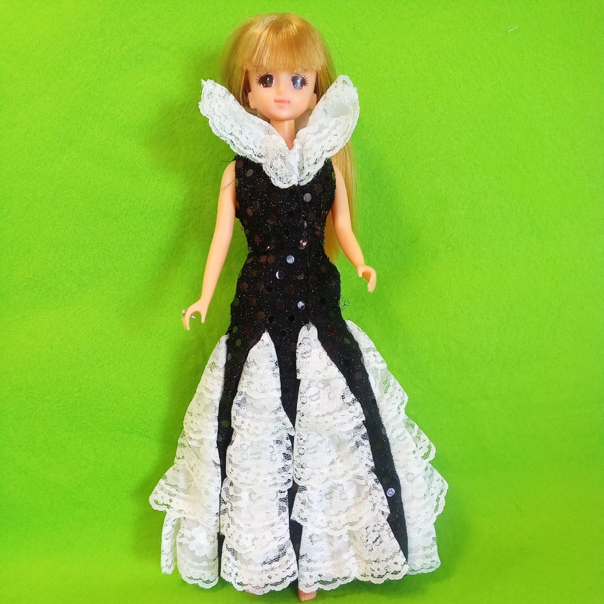 TAKARA　ナイスジェニーコレクション　フローラ　ドレスのみ　検索用） タカラ　ジェニー　バービー　リカちゃん　着せ替え人形　ドール服_画像1