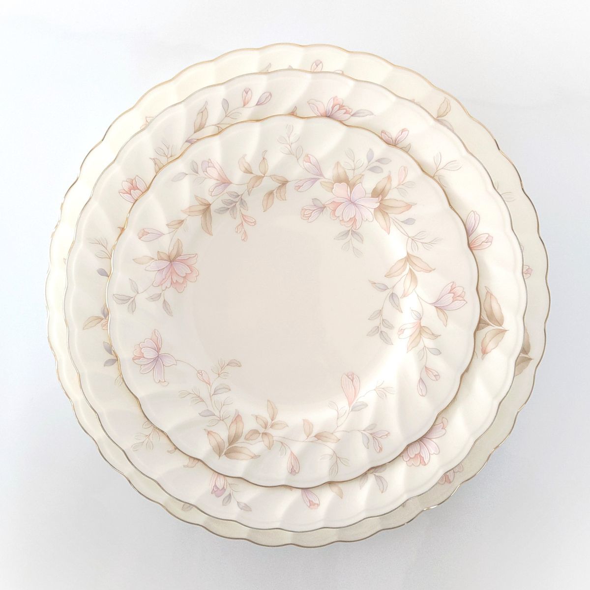 【良品】1円 日本製 Noritake ノリタケ SELINA セリナ 9957 花柄 金彩 ケーキ皿 プレート ボウル 6客 まとめ 陶器 レトロ 洋食器 SA2964_画像2