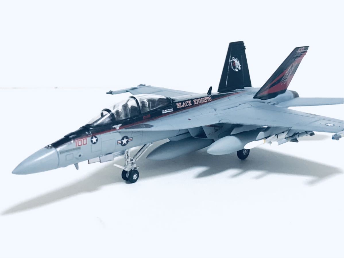 多摩工房 完成品 1/144 F/A18F 米海軍 VFA-154 ブラックナイツCAG機 Ftoys スーパーホーネットファミーリー2_画像2