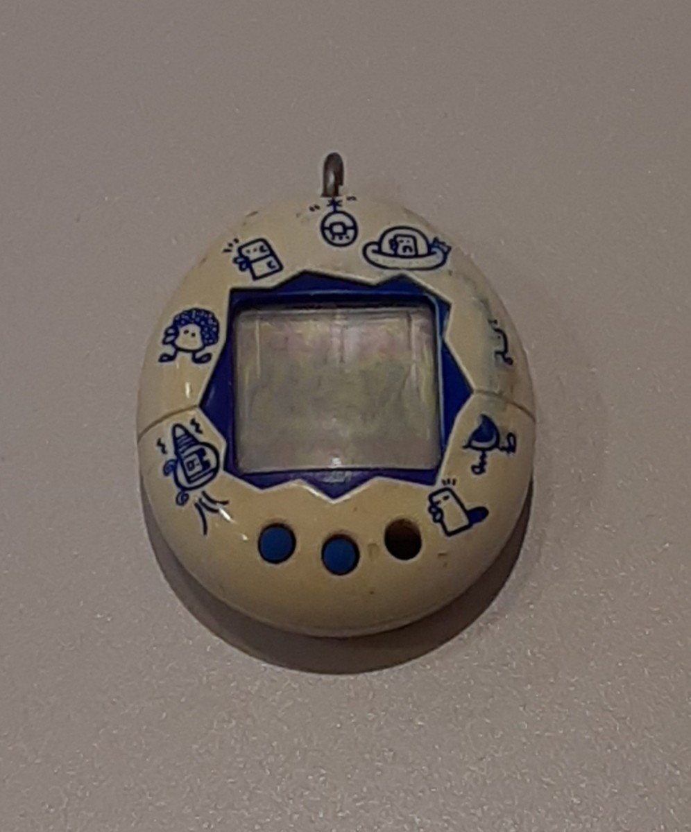 ジャンク品】 たまごっち バンダイ 携帯ゲーム 育成ゲーム ジャンク品】 たまごっち バンダイ 携帯ゲーム 育成ゲーム