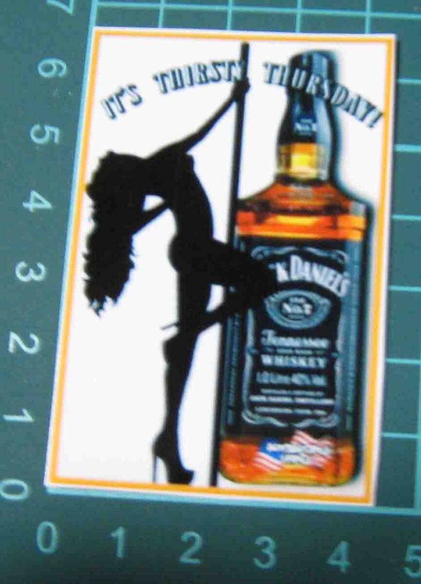 ジャック・ダニエルズ JACK DANIEL'S セクシー・ピンナップ・ガール ★ 防水ステッカーの画像1