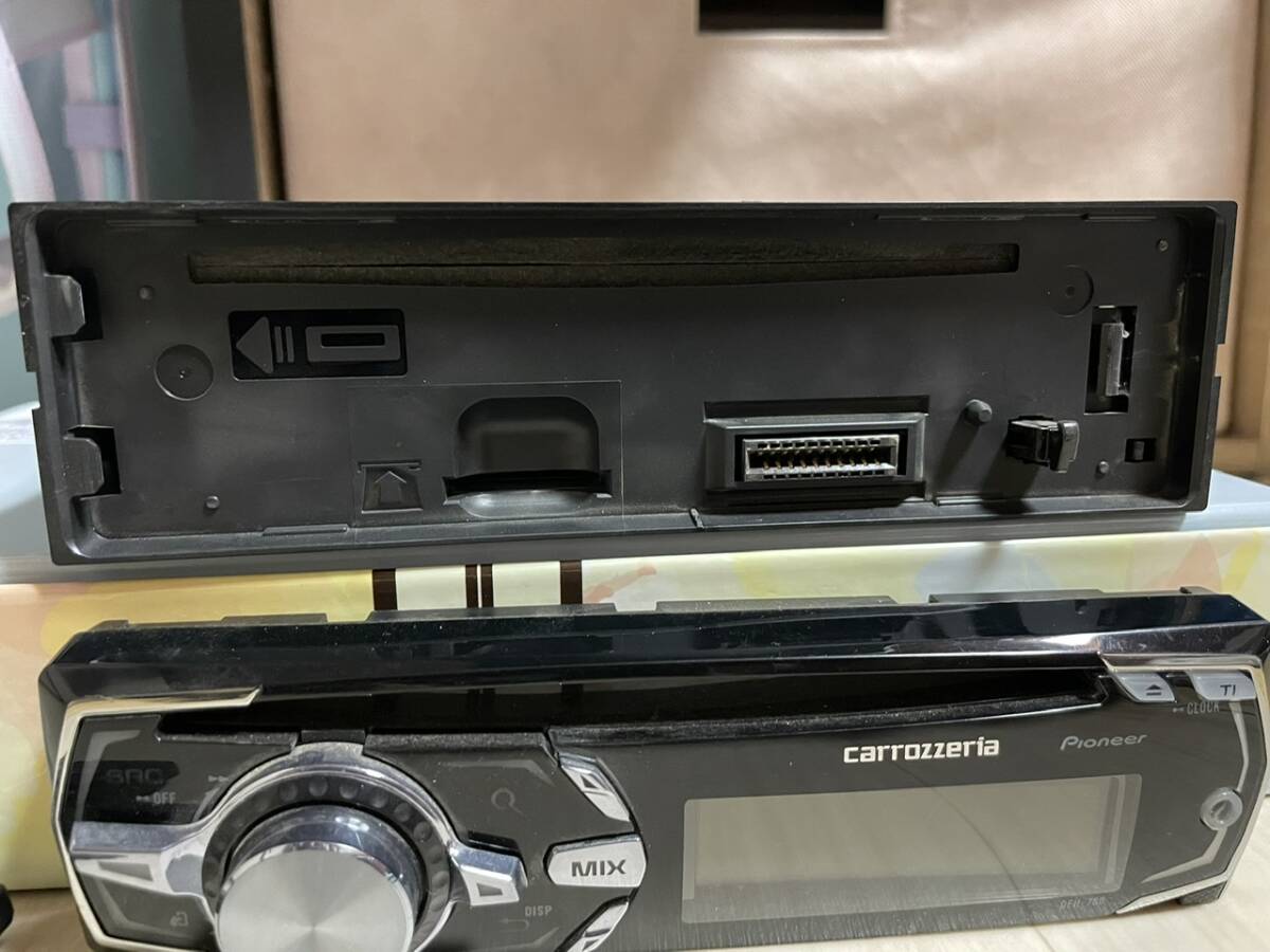 パイオニア　カロッツェリア DEH-780 CD/USB/SD/AUX チューナー　Pioneer carrozzeria 動作確認OK _画像4