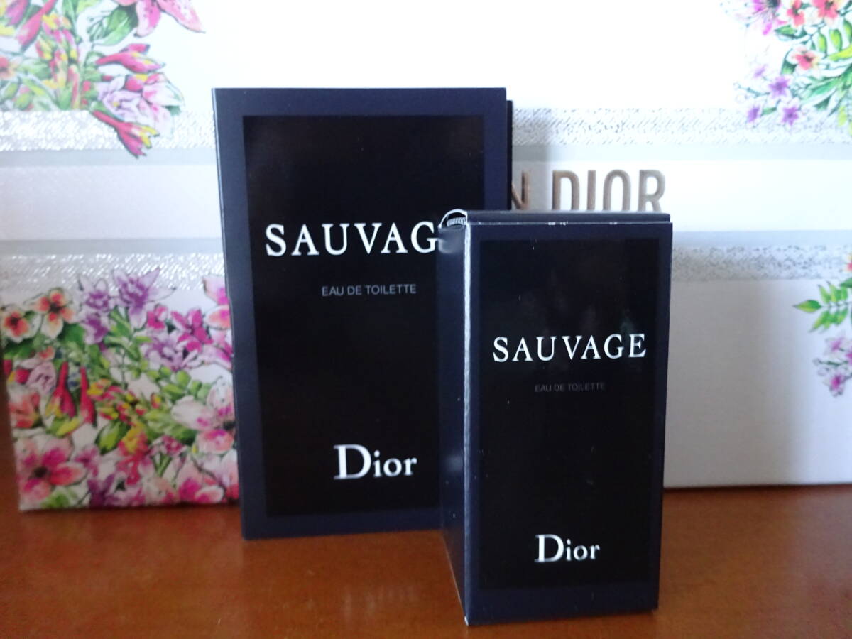 新品【Dior】【SAUVAGE】オードトワレ１０ｍｌ+1ml★★_画像2