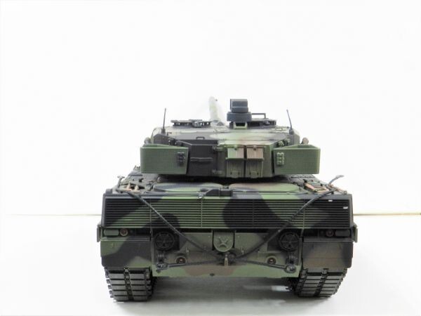 [ has painted final product infra-red rays Battle system attaching against war possibility ] HengLong Ver.7.0 2.4GHz 1/16 tank radio-controller Germany re Opal to2 A6 3889-1