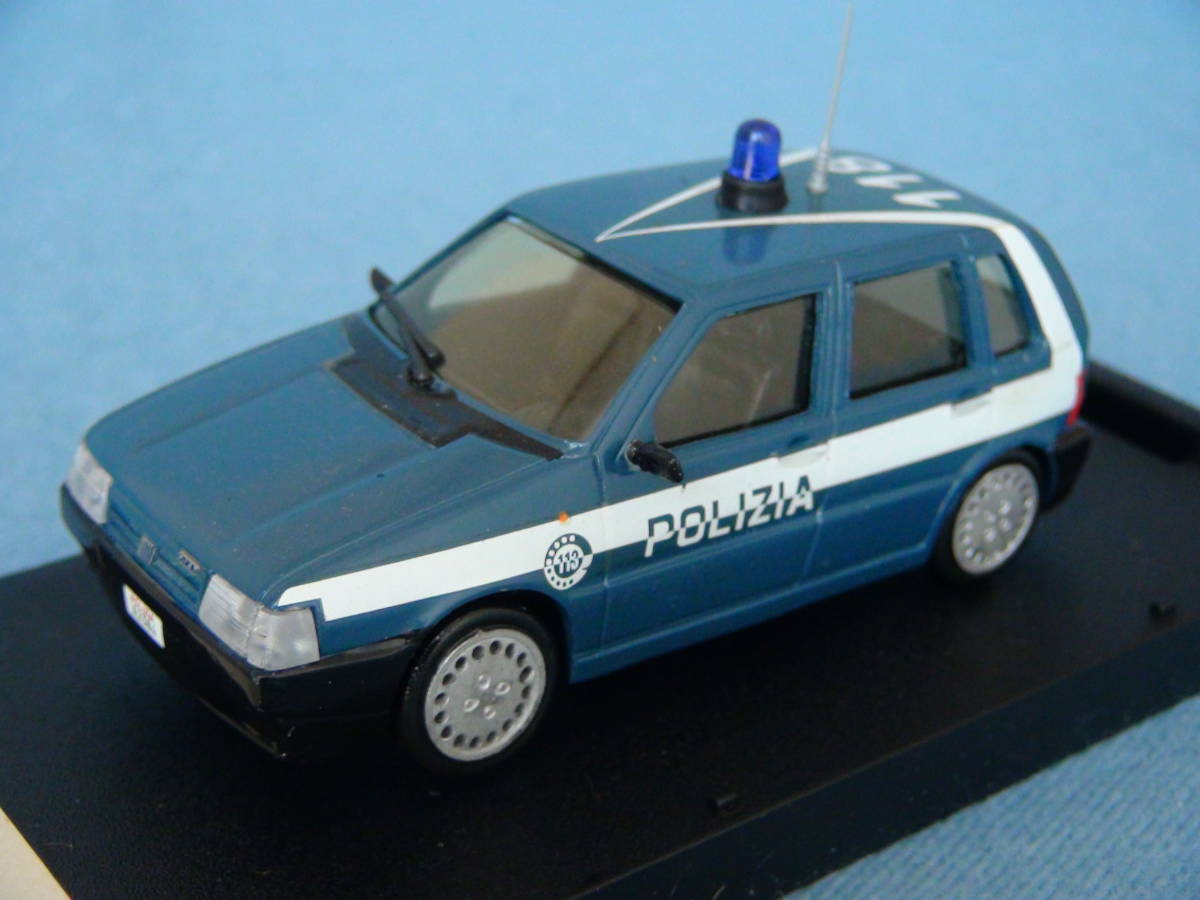 【希少】伊ジオケール1/43限定品フィアット・ウーノPOLIZIAイタリア警察ポリスカー灰青/白ツートン美品/オリジナル箱付・ホワイトメタル製_画像1