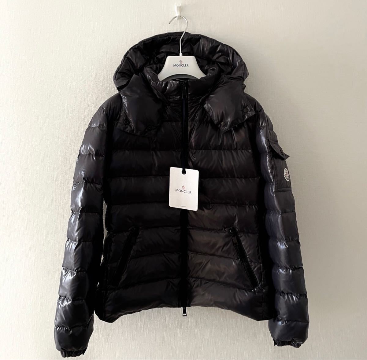 サイズ3 Moncler Badyfur black モンクレール　バディファー_ファーのみも取り外せます。