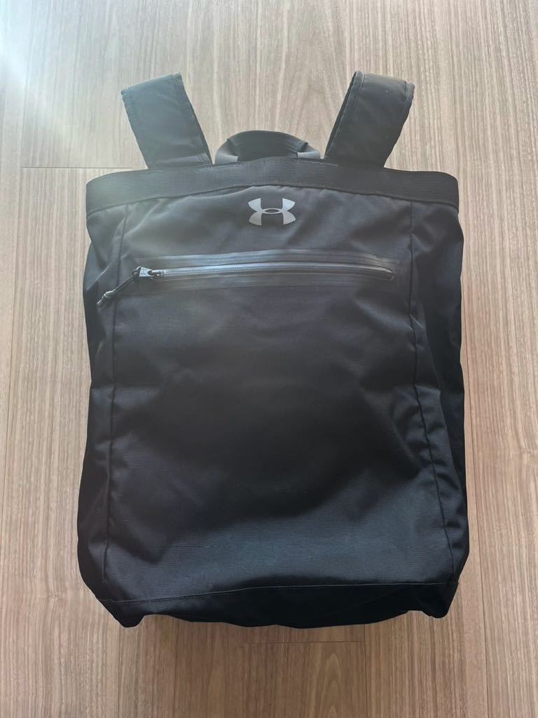 UNDER ARMOUR リュックサック　黒_画像3