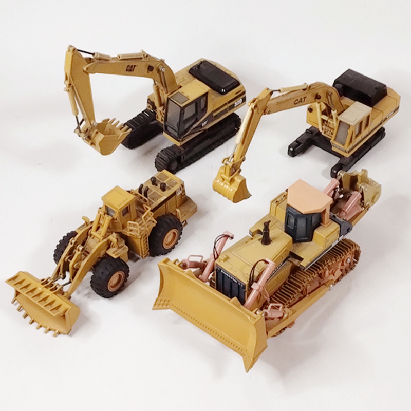 Yahoo!オークション - 建設 重機 ミニカー CAT KOMATSU ショベル Yahoo!オークション - 建設 重機 ミニカー CAT KOMATSU ショベル