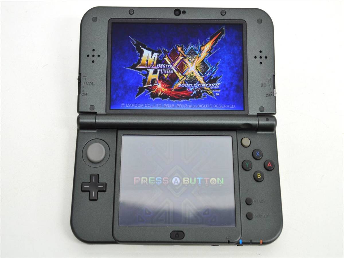 KM537●中古品●New ニンテンドー 3DS LL　本体 RED-001　ゼルダの伝説 ムジュラの仮面3D仕様　充電器付き_画像2