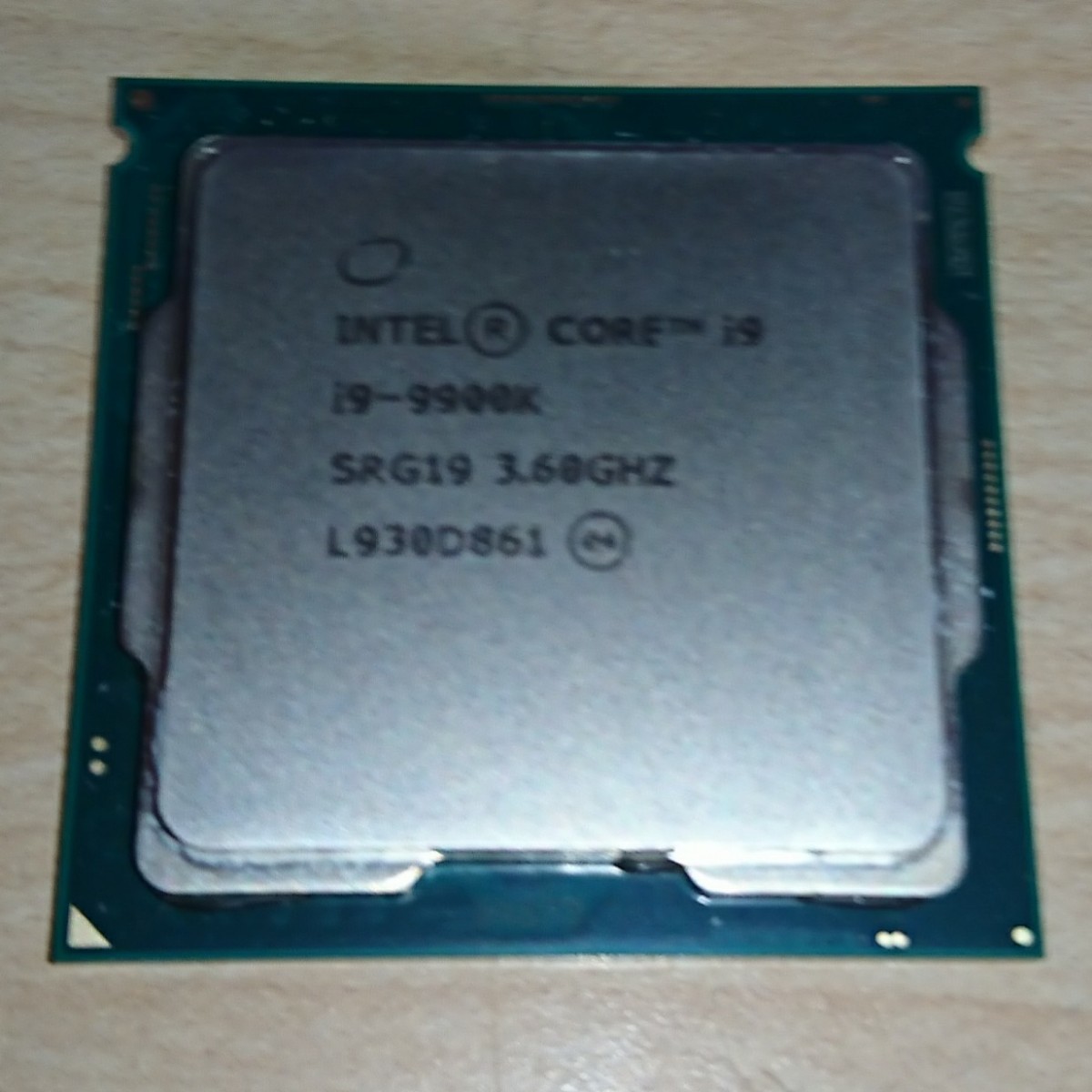 Intel Core i9 9900K LGA1151 CoffeeLake 動作確認品 (O20421)_画像1