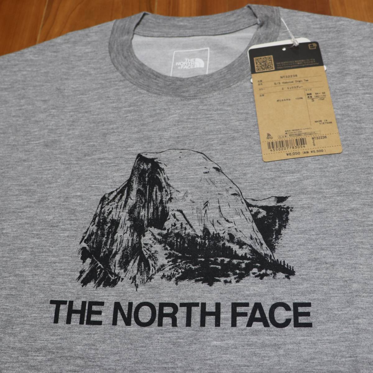 新品 上下セット 12980円（S）THE NORTH FACE ザ ノース フェイス半袖 Tシャツ グレー NT32236 ショート パンツ 黒 NB42335の画像3