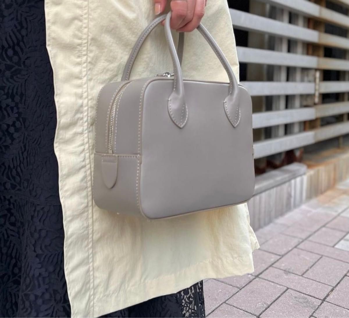 MAISON CANAU メゾンカナウ BOXボストン Sサイズ グレージュ MAISON CANAU メゾンカナウ BOXボストン Sサイズ グレージュ