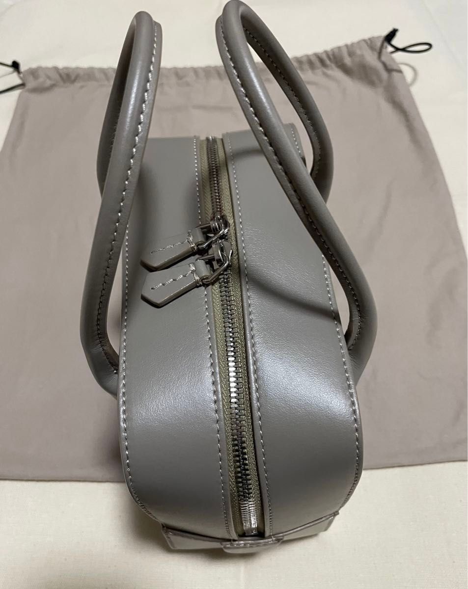 MAISON CANAU メゾンカナウ BOXボストン Sサイズ グレージュ MAISON CANAU メゾンカナウ BOXボストン Sサイズ グレージュ