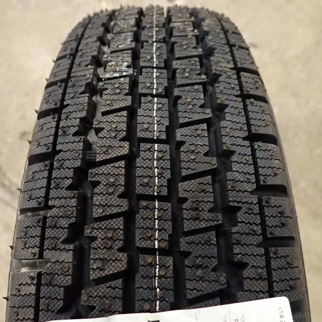 冬 新品 2023年製 4本SET 会社宛 送料無料 145/80R12×4J 80/78 LT ブリヂストン W300 アルミ 軽トラック 軽バン 145R12 6PR 同等 NO,D3647_画像2