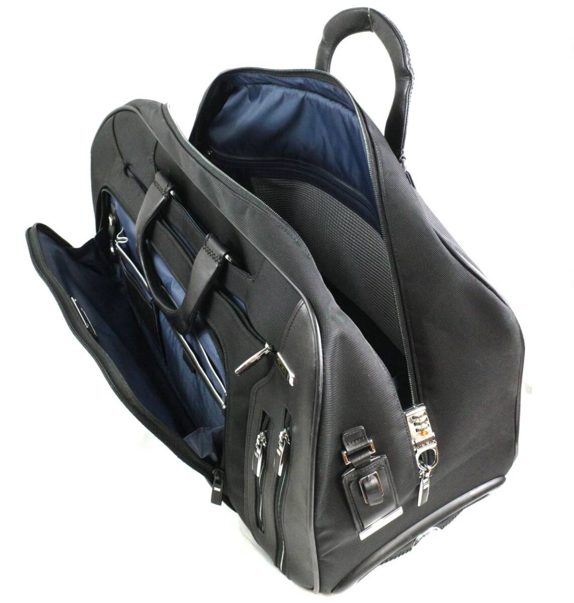 Tumi Tumi top class Arrive style 25020[DORVAL] Wheel doda full 955071