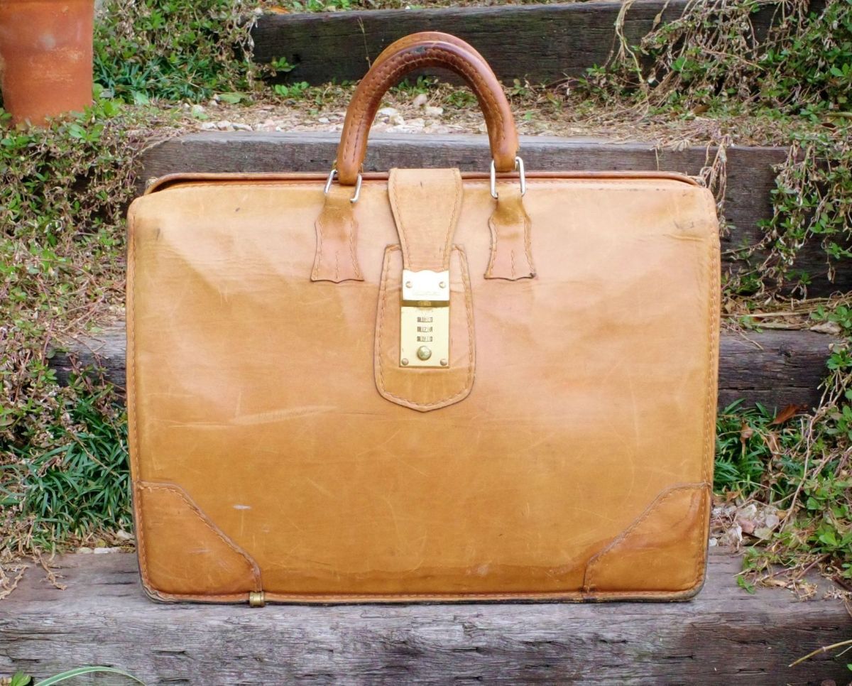 Schlesinger Bros. Vtg.サドルレザー・ダレスバッグ Wハンドル Schlesinger Bros. Vtg.サドルレザー・ダレスバッグ Wハンドル