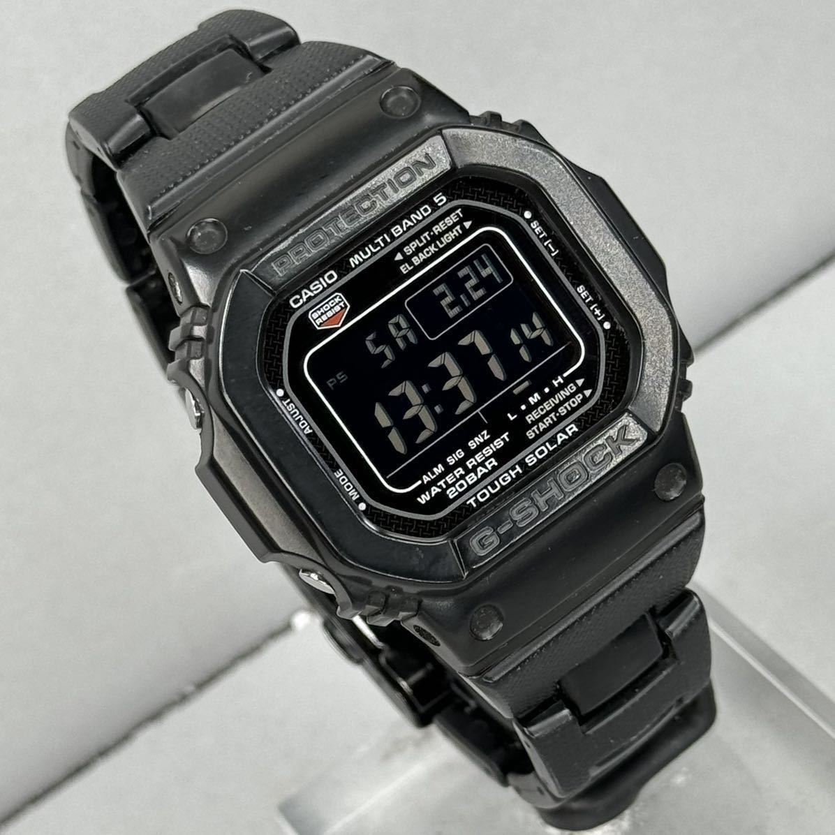 美品 G-SHOCK GW-M5600BC-1JF タフソーラー 電波受信 電波ソーラー マルチバンド5 メタルコアバンド 反転液晶 ブラック スクウェア _画像2