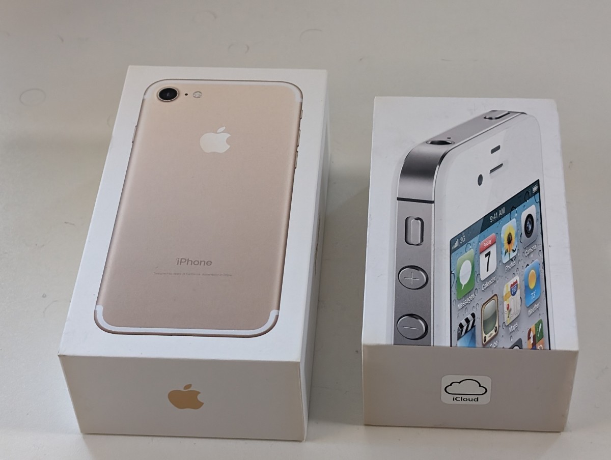 Apple iPhone7 iPhone4s の箱と中身 シムピンとシール他の画像1