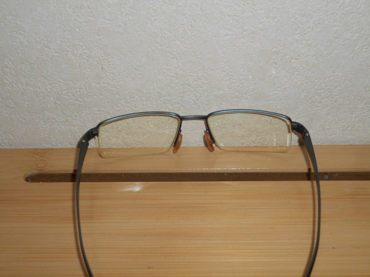日本製☆PORSCHE DESIGN 　ポルシェデザイン　 めがね　眼鏡　P8160　度入り　TITANIUM　　（３F　ケ_画像6