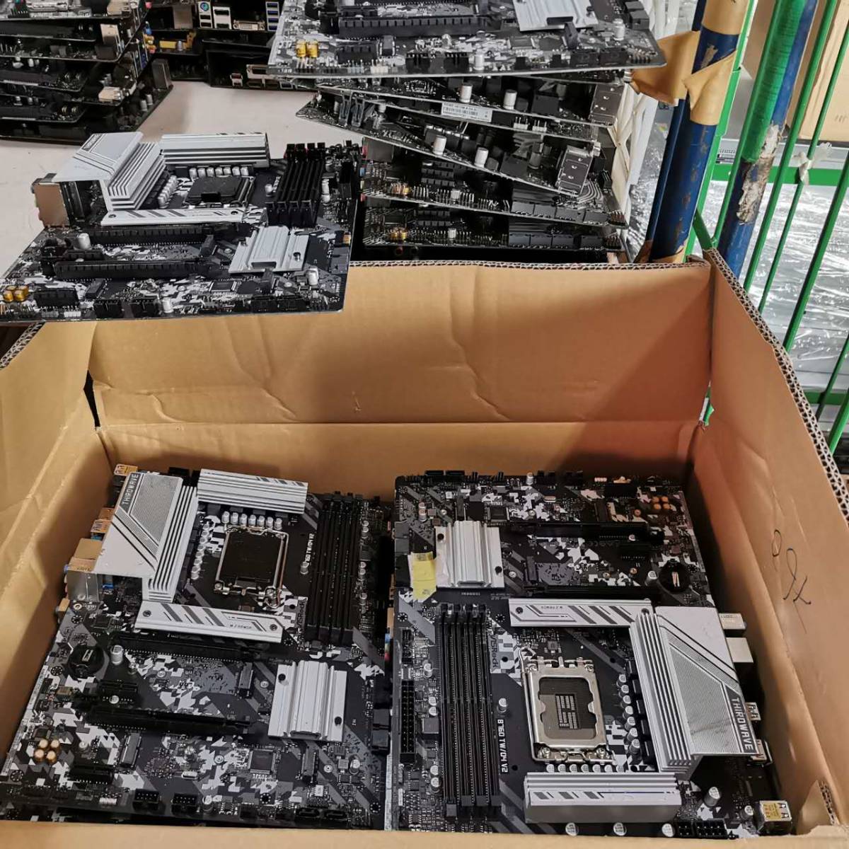 Yahoo!オークション - ASRock B760 TW D4/ATXマザーボード Yahoo!オークション - ASRock B760 TW D4/ATXマザーボード