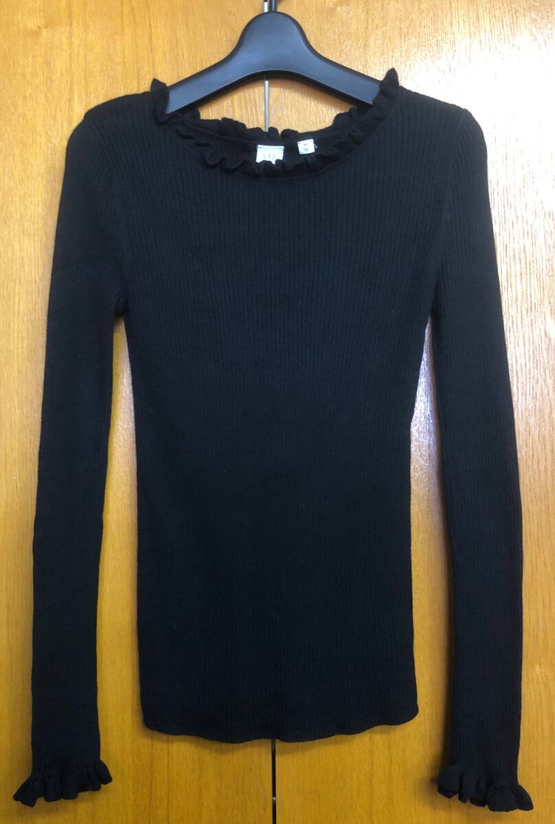 レディース★GAP★カットソー　XS　黒　定形外250円　中古品_画像1