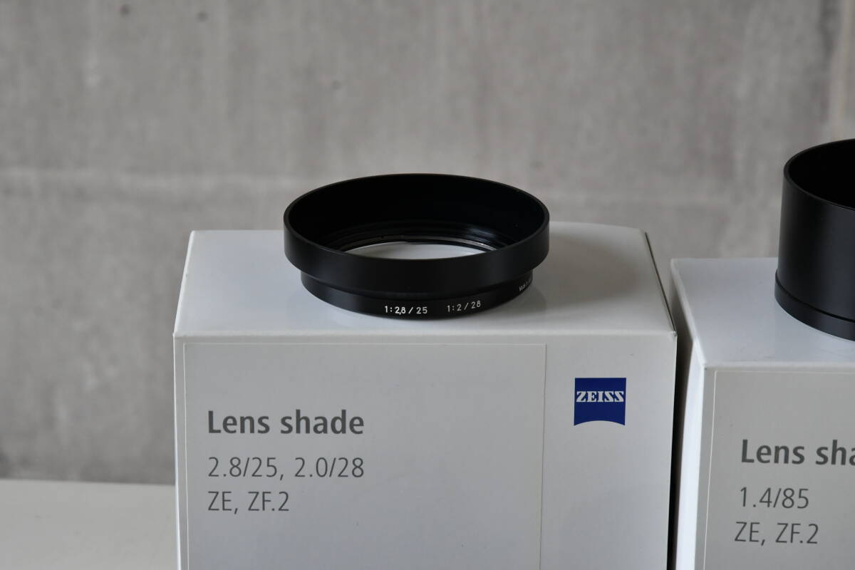 カールツアイス Carl Zeiss　レンズシェード（フード）　レンズキャップ　_画像2