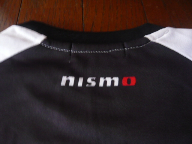 ☆nismo☆ニスモ☆NISSAN☆日産☆正規品☆グラデーション☆半袖☆Tシャツ☆Mサイズ☆前後ロゴプリント☆_画像3