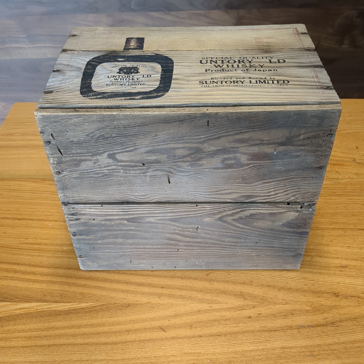 中古 サントリー　オールドウイスキー　SUNTRY　OLD　木箱　中古品 レトロ　ウィスキー　ケース　_画像7