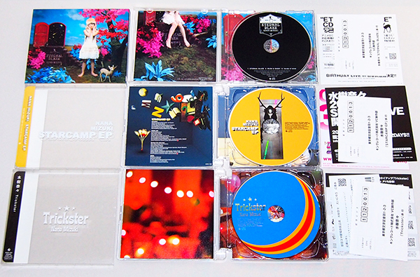 ◆CD 水樹奈々 9点セット　　　ULTIMATE DIAMOND/Trickster/SCARLET KNIGHT/POP MASTER/Synchrogazer/Vitalization/Exterminate/他_画像4