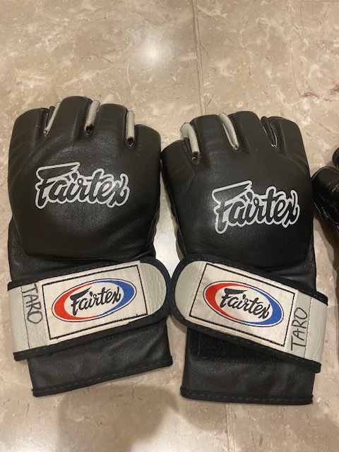 FAIRTEX　オープンフィンガーグローブ_画像1