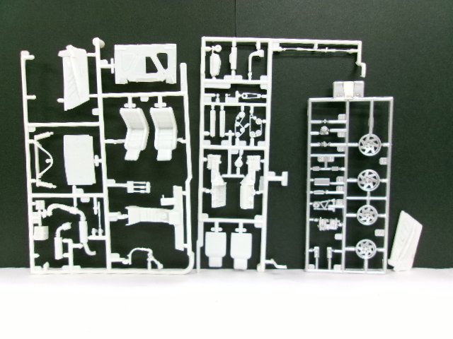 モノグラム 1/24 ロータス エスプリ ターボ U.S. Ver. キット (6500-560)_画像8