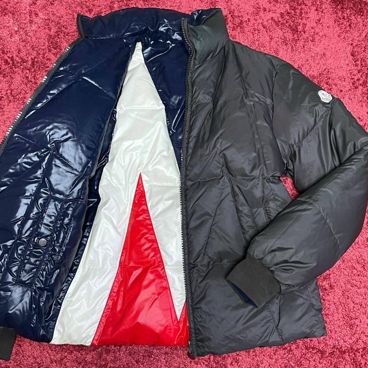 超希少モデル!! モンクレール MONCLER ダウンジャケット リバーシブル でかロゴワッペン XL相当 ネイビー キルティング トリコロール 3_画像6