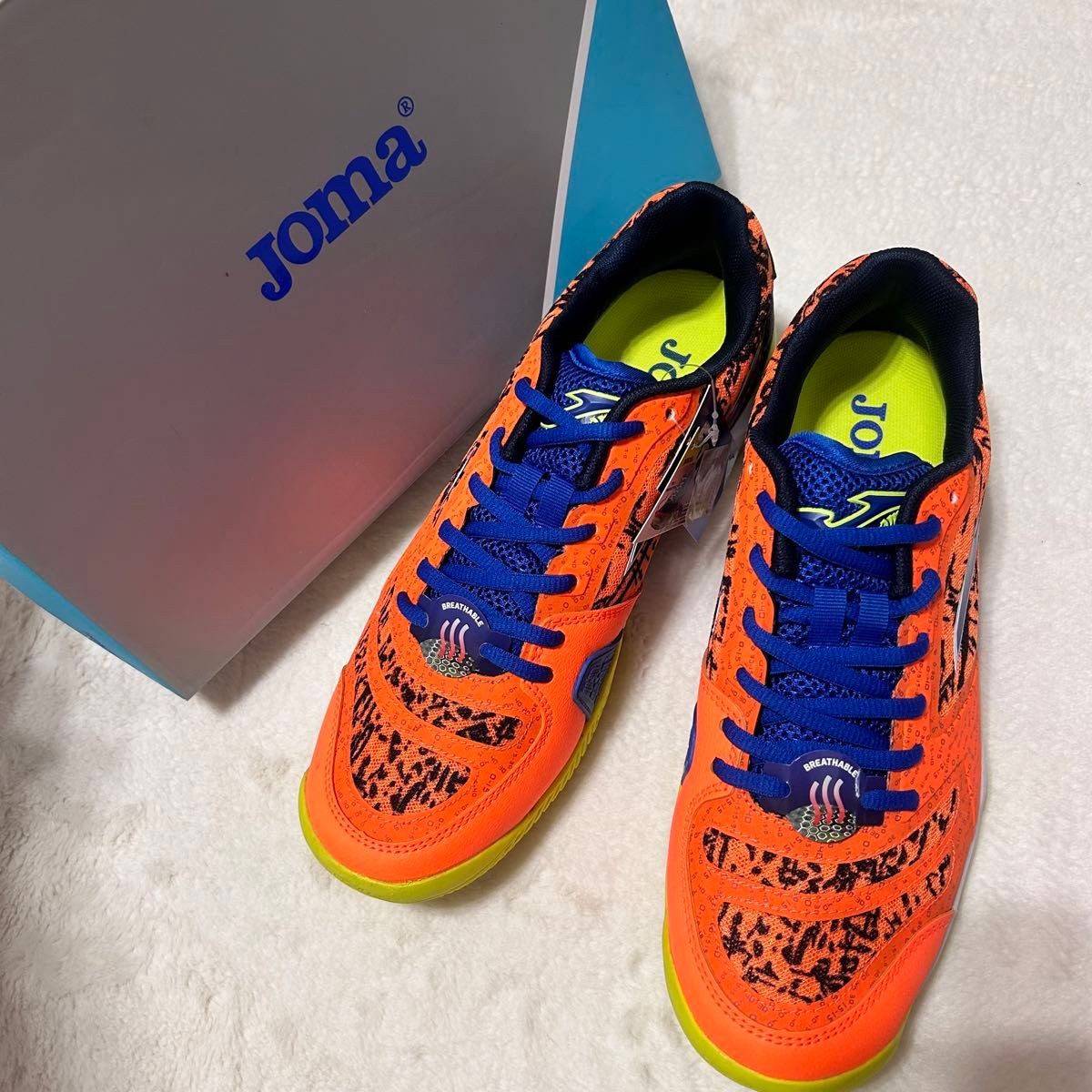 新品未使用　JOMA ジョマ　箱　27 スニーカー　ランニングシューズ　靴　オレンジ　NIKE