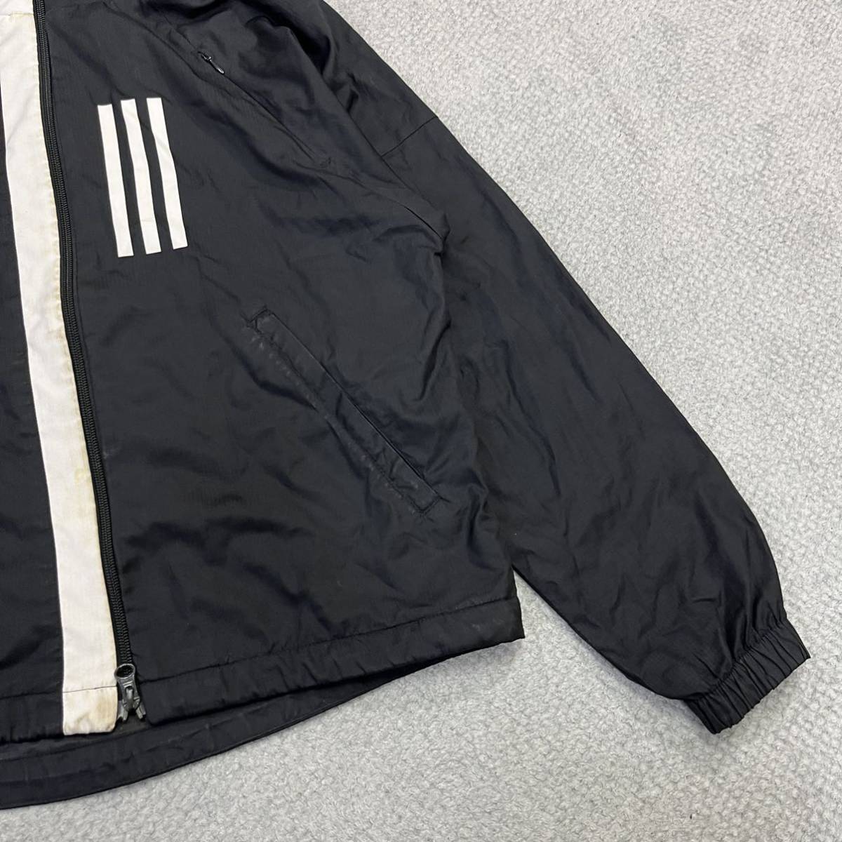 100円スタート♪ （6）adidas アディダス　ナイロン系シャカシャカ　ジップパーカー　サイズL相当　トレーニング　スポーツウェア ブラック_画像8