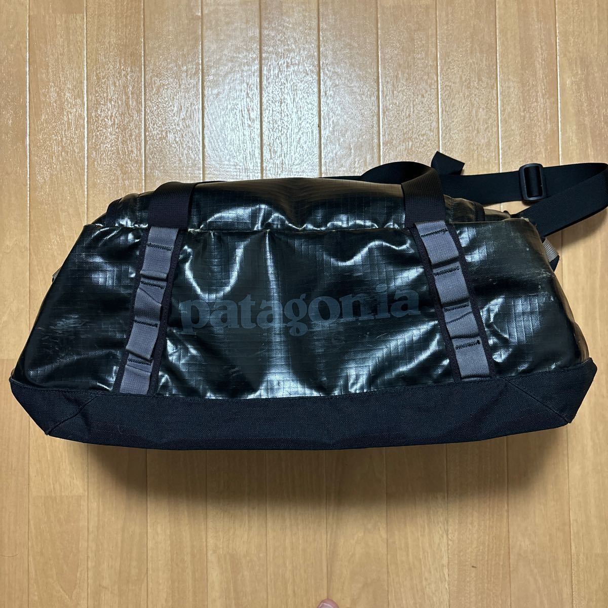 パタゴニア　ブラックホールダッフル　45L 中古品【Patagonia、ボストンバッグ 、トラベル 、アウトドア、クライミング】_画像2