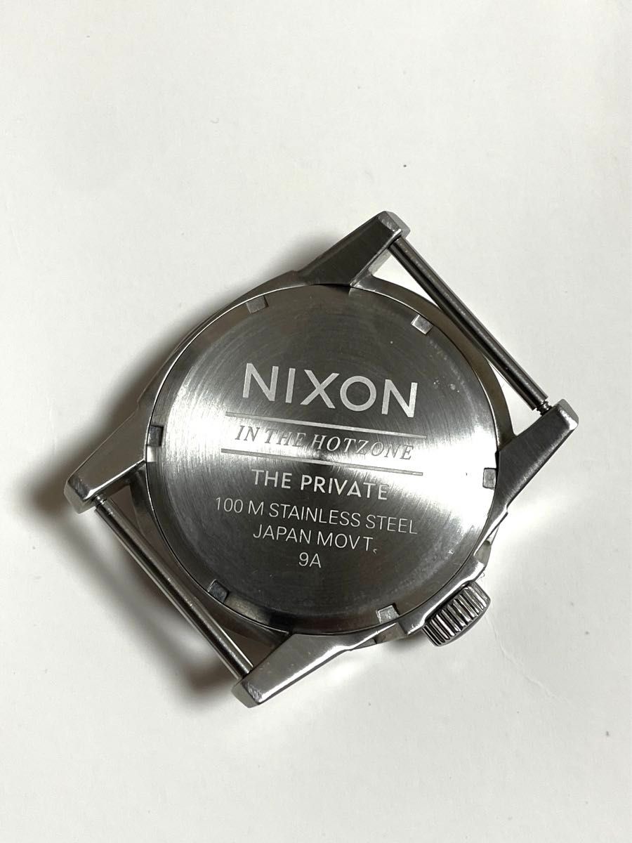 NIXON ニクソン　腕時計　電池交換済み　ベルトなし クオーツ
