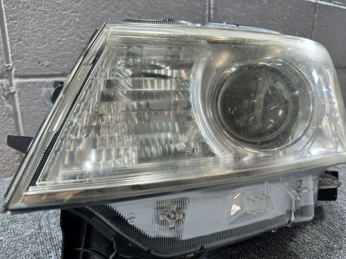 R60209 パレット SW MK21S 純正 ヘッドライト 左 HID KOITO 100-59207 刻印 A 取り付け破損無し_画像2