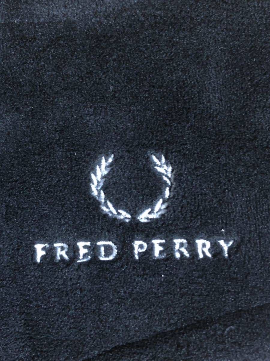 【送料無料】フレッドペリー（FRED PERRY）　ネックウォーマー　新品タグなし_画像3