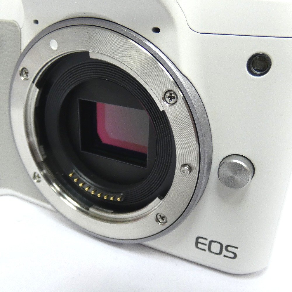 Dz786501 キャノン デジタルカメラ EOS Kiss M2 ダブルズームキット EF-M 55-200mm 15-45mm ホワイト canon 中古・美品_画像5