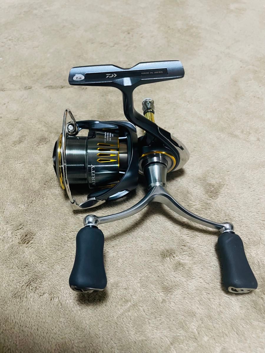 本日まで ほぼ新品 23エアリティLT2500S-DH リールスタンド+ 本日まで ほぼ新品 23エアリティLT2500S-DH リールスタンド+