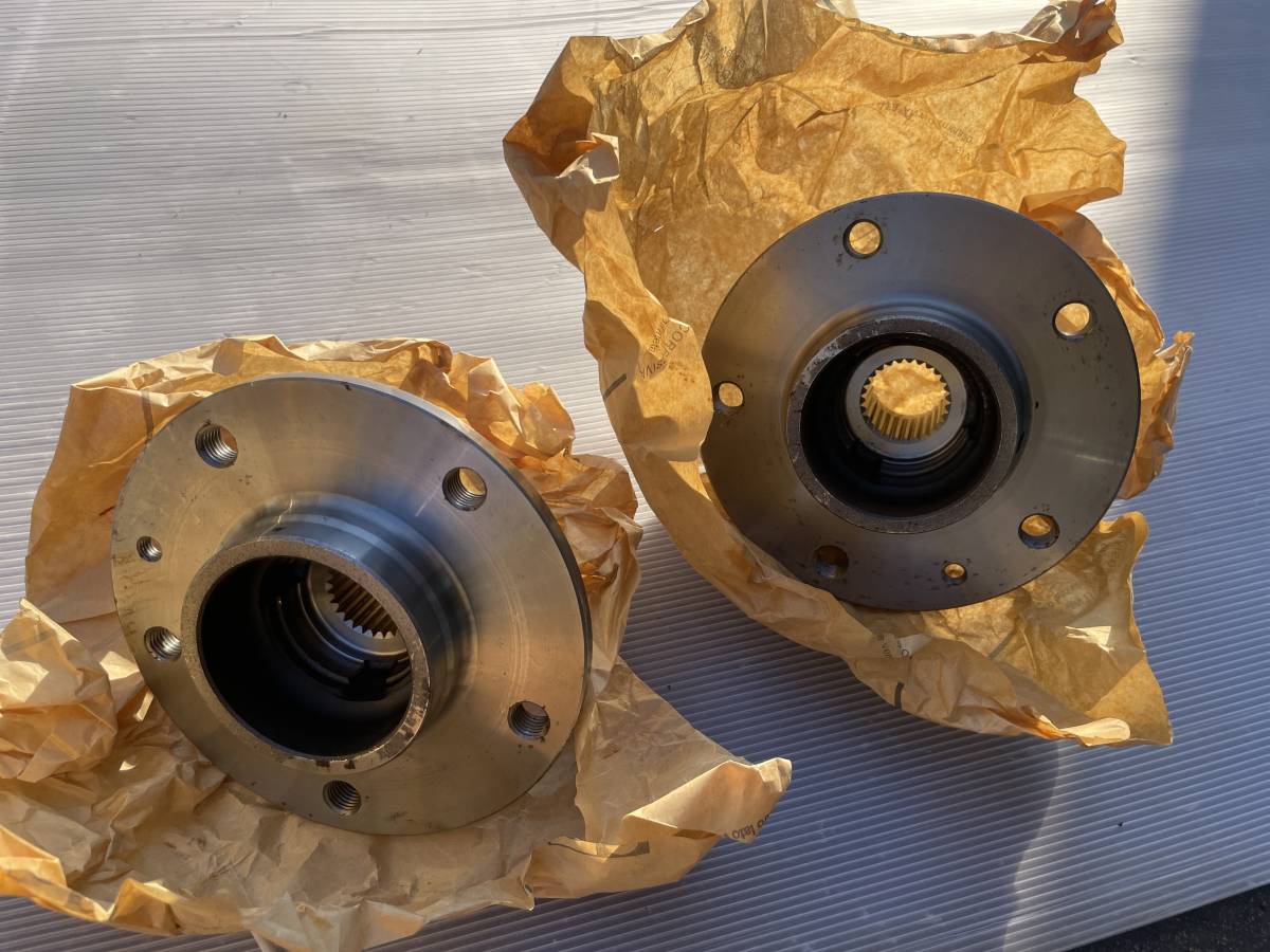 BMW*E30M3(S14) Drive flange ( diff side flange )2 piece set * unused product number 33412225510