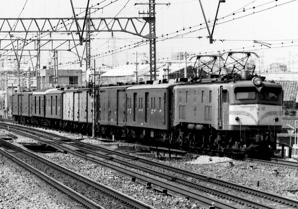 ◆◆ 【写真1枚】 EF58 52　荷物列車　塚本　KGサイズ　◆◆_画像1