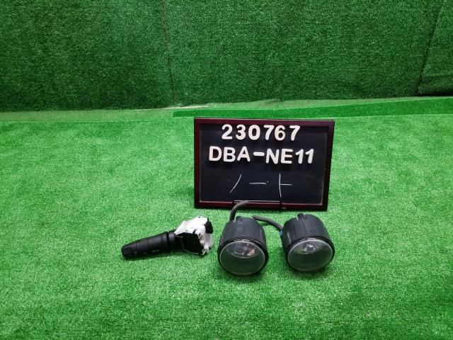  Note DBA-NE11 левая противотуманная фара правый противотуманные фары противотуманые фары переключатель комплект водительское сиденье сторона сторона пассажира 26150-8993B наша компания номер товара 230767