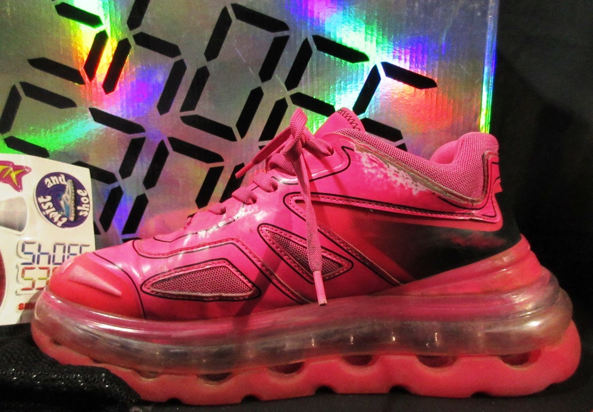 参考定価67,680円 SHOES 53045 BUMP AIR NEON PINK Low top sneaker スニーカー シューズ バレンシアガ トリプル S デザイナー_画像3